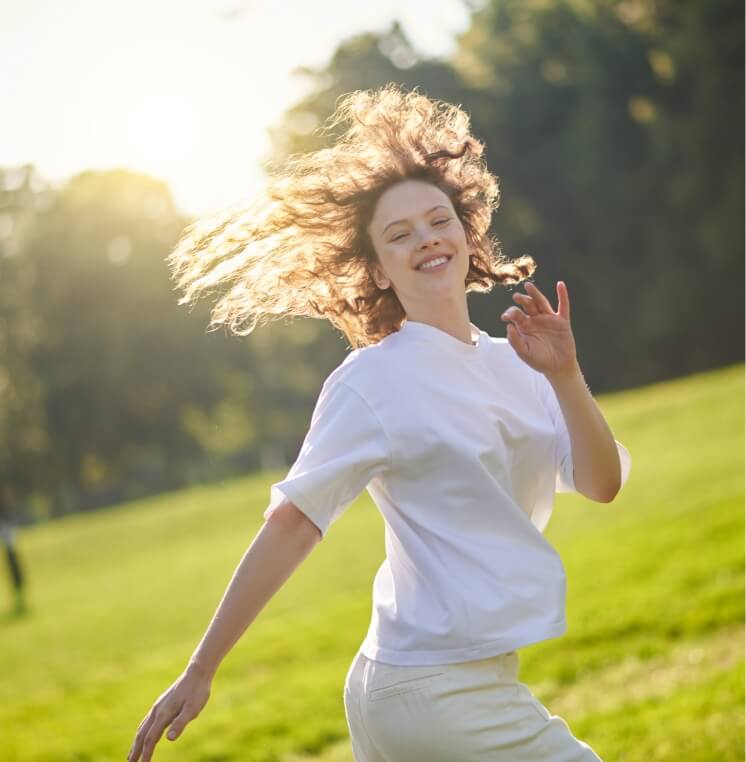 a-ginger-long-haired-girl-spending-time-in-a-park-2024-10-18-05-42-24-utc-2